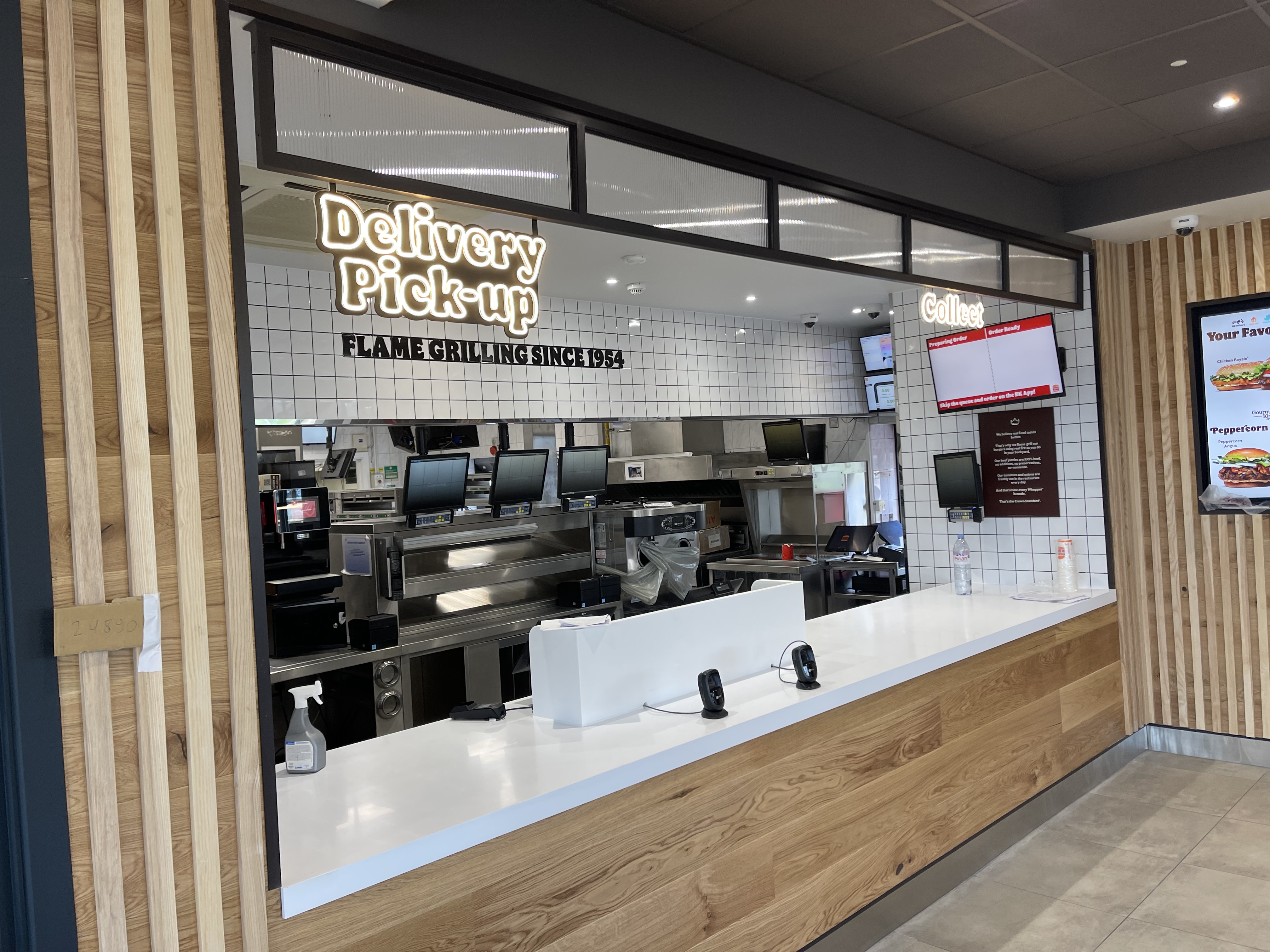 Clean restaurant service and collection counter